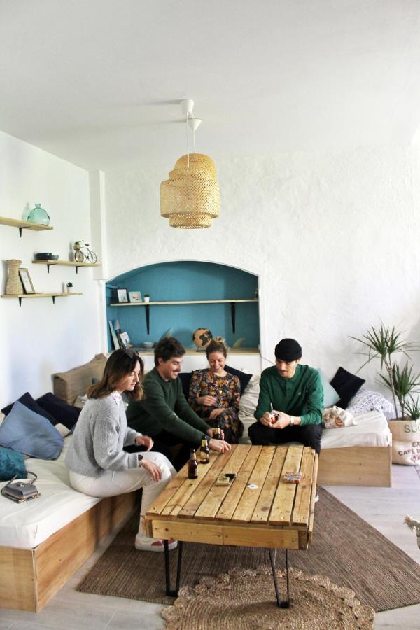 Utopy Hostel Biarritz Esterno foto