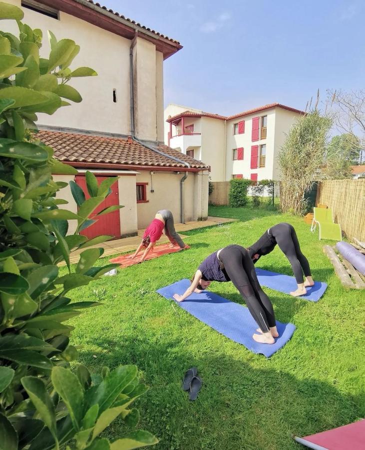 Utopy Hostel Biarritz Esterno foto